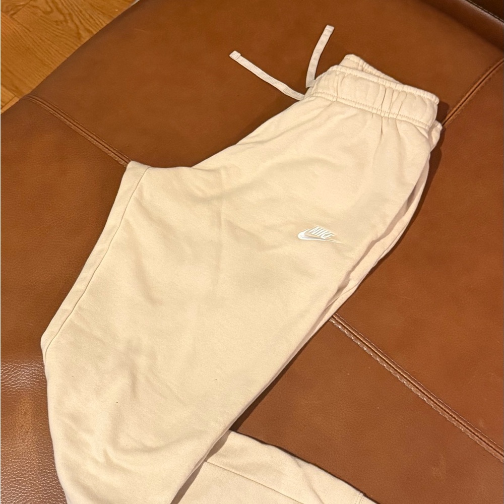 Nike Sweatpants
